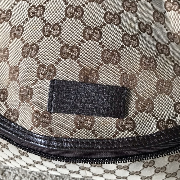 Authentic Gucci Travel Bag. - Picture 6 of 7